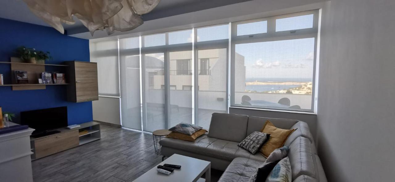 Penthouse "Maltese Scent" Apartamento Mellieha Exterior foto